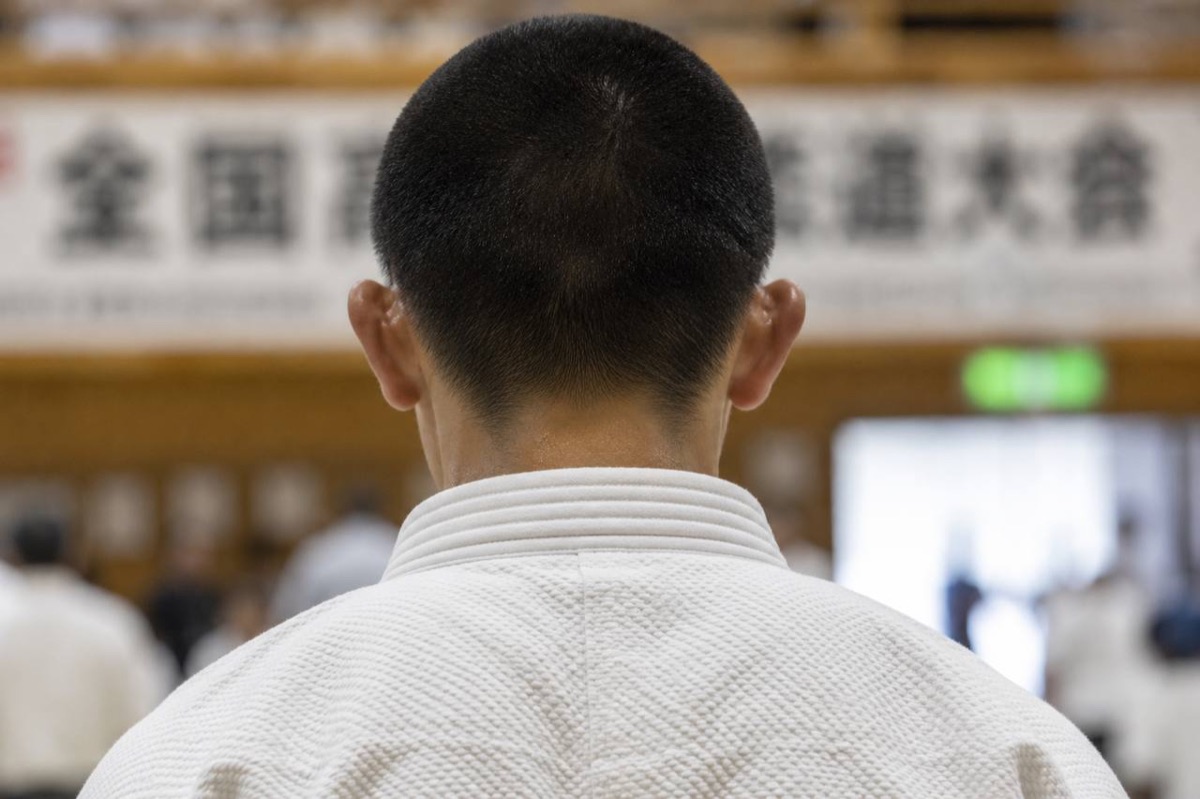 日本全國高校柔道賽男子重量級個人賽誕生四位冠軍